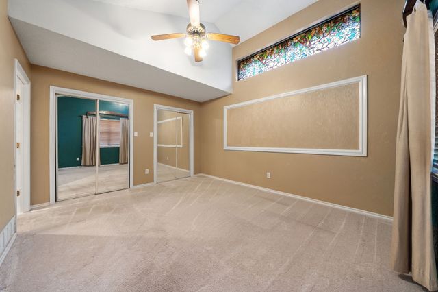 16 Village Green Court, Denison, TX 75020