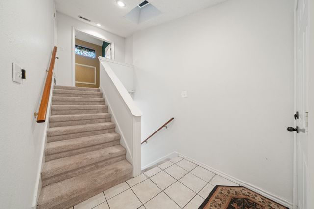 16 Village Green Court, Denison, TX 75020