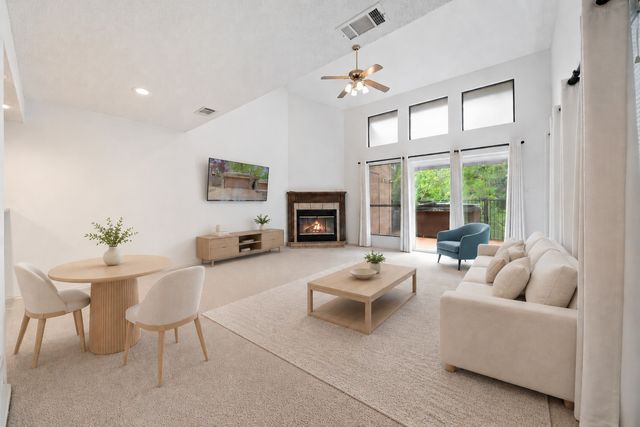 16 Village Green Court, Denison, TX 75020