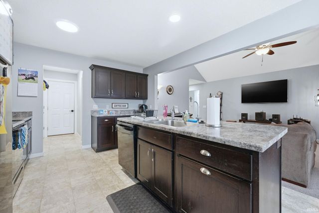 614 Union Station Drive, Fort Wayne, IN 46814