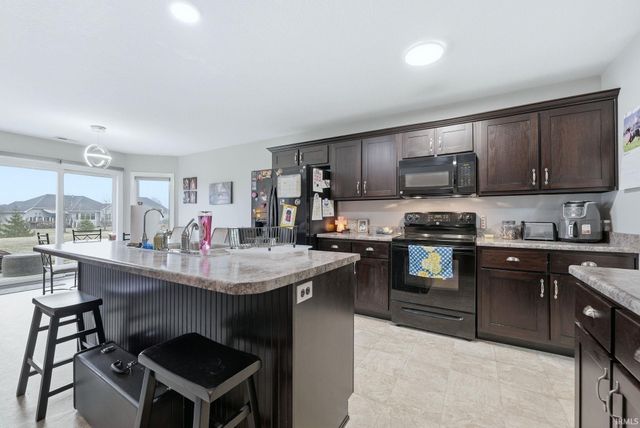 614 Union Station Drive, Fort Wayne, IN 46814