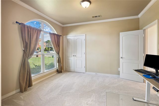 3605 Winchester Court, Corinth, TX 76210