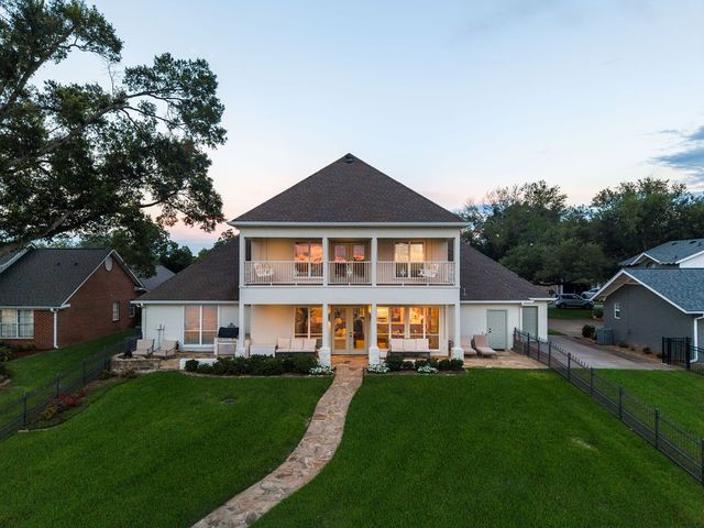 120 Marina Drive, Bullard, TX 75757