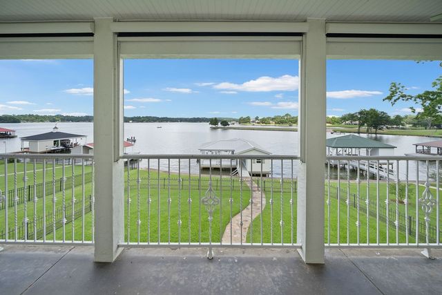 120 Marina Drive, Bullard, TX 75757