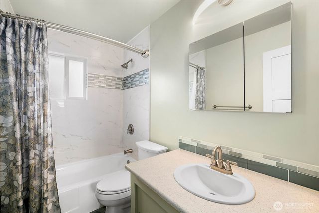 2402 Union Avenue NE, Renton, WA 98059