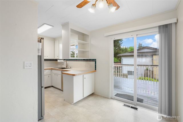 2402 Union Avenue NE, Renton, WA 98059