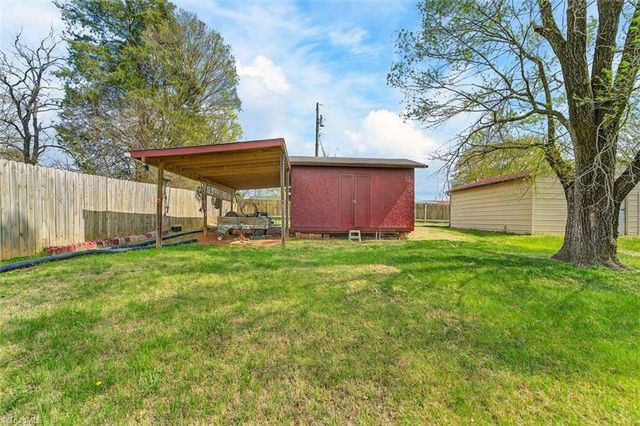 501 Roberts Road, Eden, NC 27288
