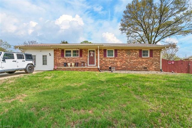 501 Roberts Road, Eden, NC 27288