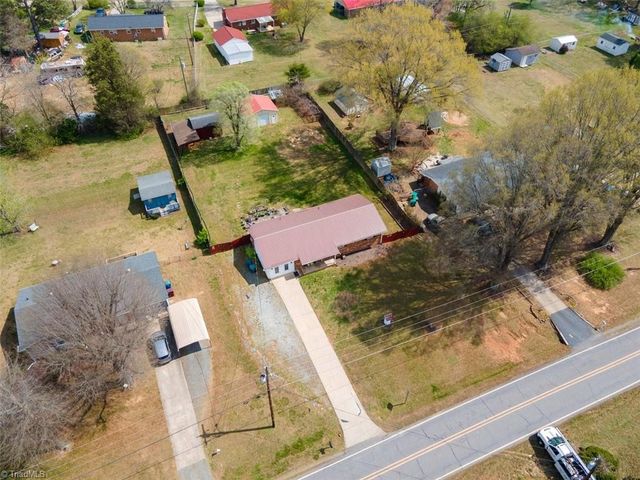 501 Roberts Road, Eden, NC 27288