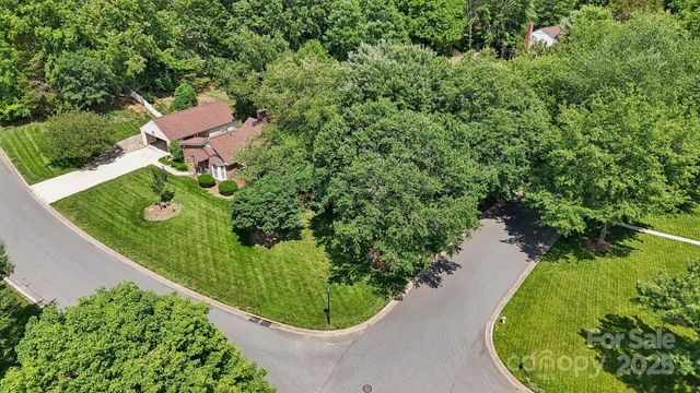 2234 Hamilton Mill Road, Charlotte, NC 28270