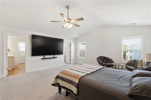 9621 Grove AVE, Norfolk, VA 23503