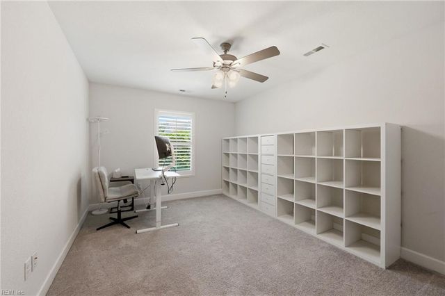 9621 Grove AVE, Norfolk, VA 23503
