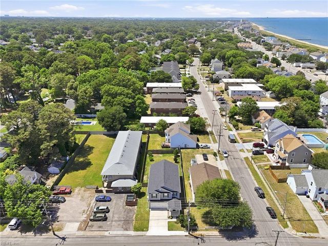 9621 Grove AVE, Norfolk, VA 23503