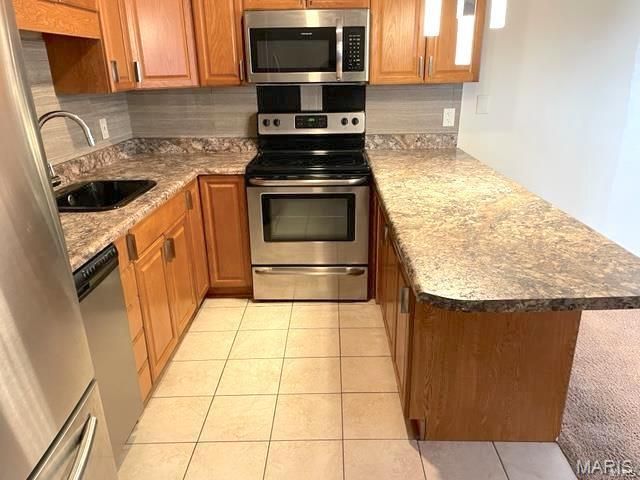425 PONDEROSA Avenue 8, O'fallon, IL 62269