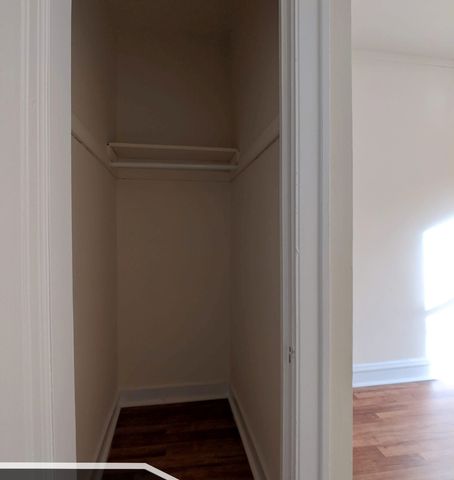 2536 N Sawyer Avenue 206, Chicago, IL 60647