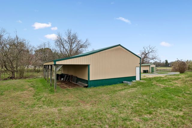 3685 Hartsville Pike, Castalian Springs, TN 37031