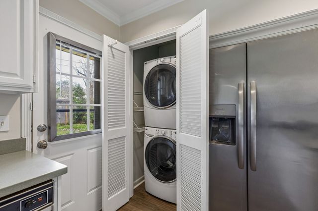 521 Huntingdon Court, Irving, TX 75061