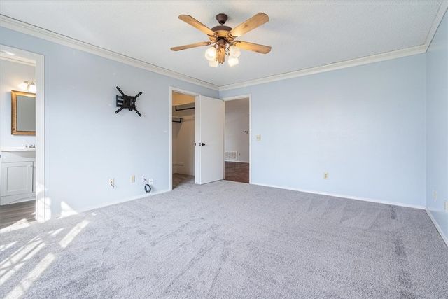 11 Jordan Lane, Bentonville, AR 72712