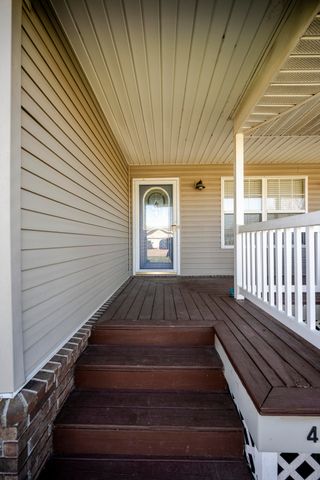 423 Honeysuckle Lane, Monett, MO 65708