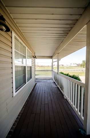 423 Honeysuckle Lane, Monett, MO 65708