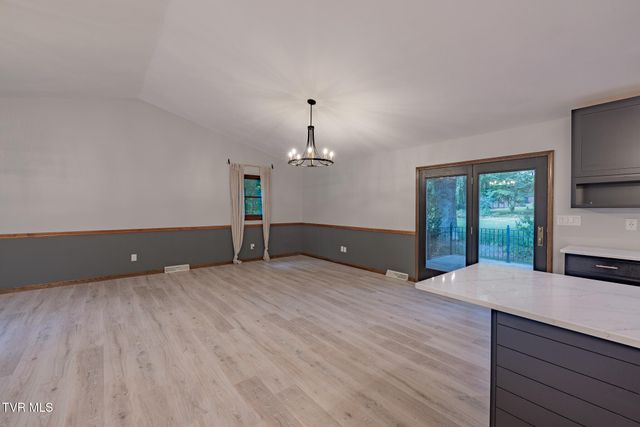 150 Heather Lane, Johnson City, TN 37601