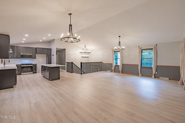 150 Heather Lane, Johnson City, TN 37601