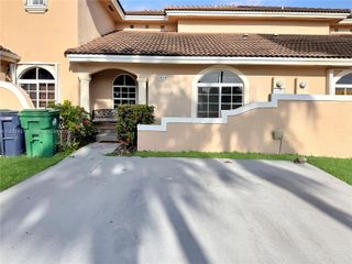 3834 SW 153rd Pl ., Miami, FL 33185