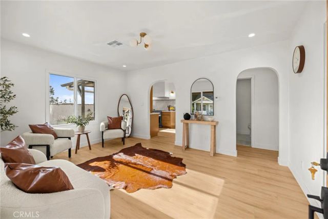 5013 O Sullivan, Los Angeles, CA 90032