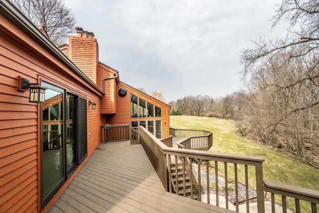 3113 Rolaine PARKWAY, Hartford, WI 53027