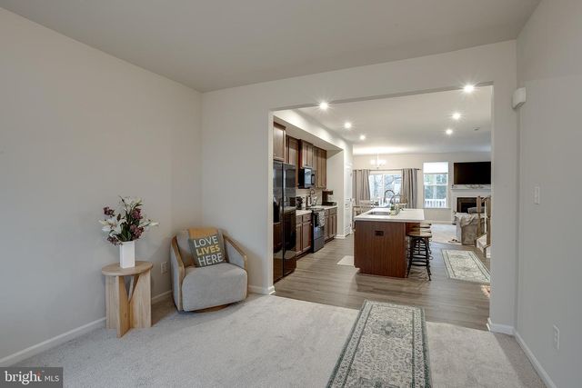 90 ROSEMARY WAY, Mount Laurel, NJ 08054