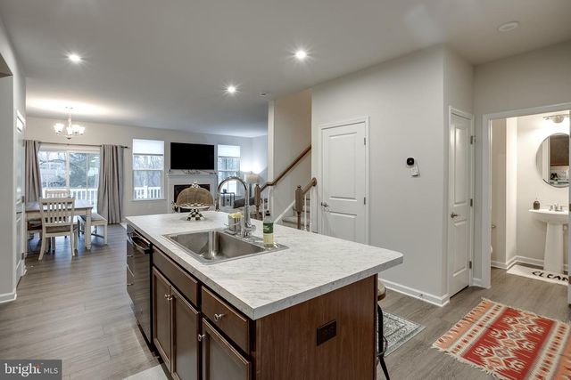 90 ROSEMARY WAY, Mount Laurel, NJ 08054