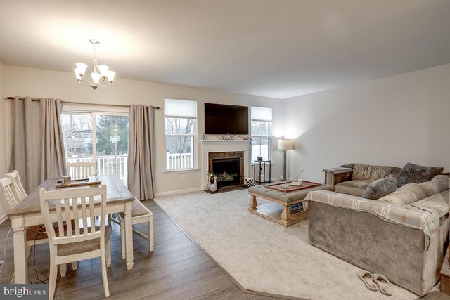 90 ROSEMARY WAY, Mount Laurel, NJ 08054