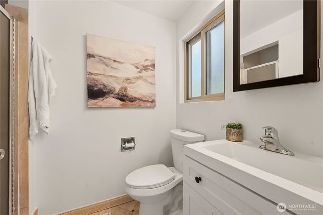 22022 78th Place W, Edmonds, WA 98026