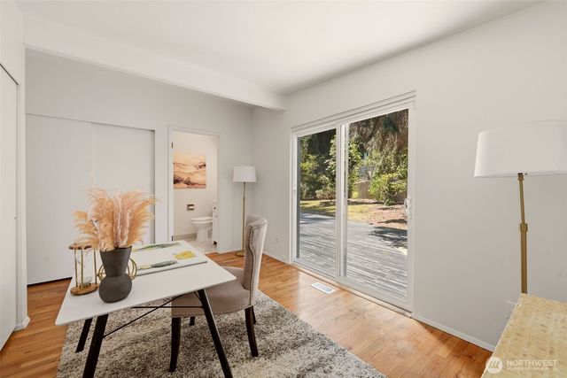 22022 78th Place W, Edmonds, WA 98026