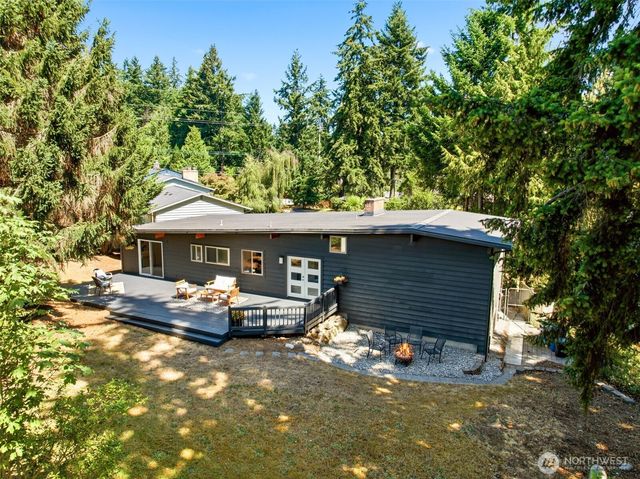 22022 78th Place W, Edmonds, WA 98026