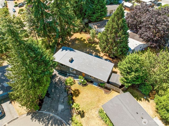 22022 78th Place W, Edmonds, WA 98026