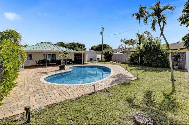 630 CURLEW Road, Delray Beach, FL 33444