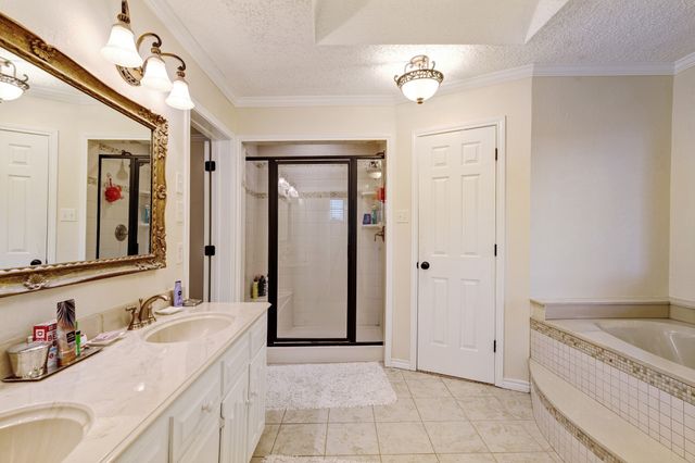 2535 36th Street NE, Paris, TX 75462