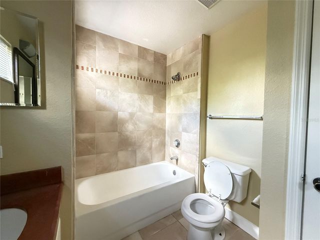 13212 ARBOR ISLE DRIVE 201, Tampa, FL 33637