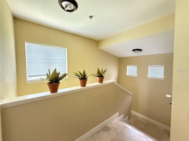 13212 ARBOR ISLE DRIVE 201, Tampa, FL 33637