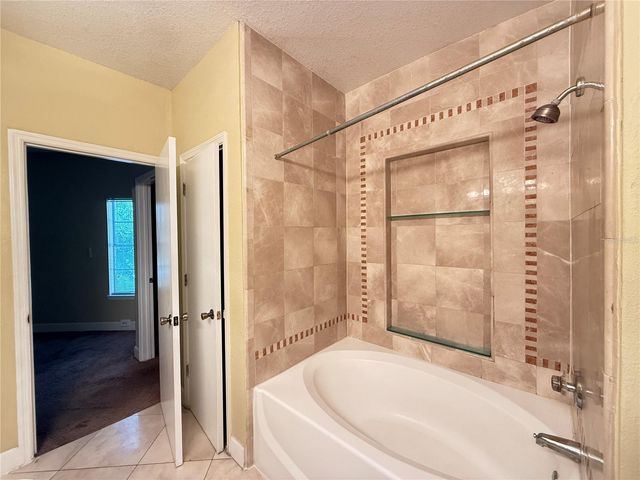 13212 ARBOR ISLE DRIVE 201, Tampa, FL 33637