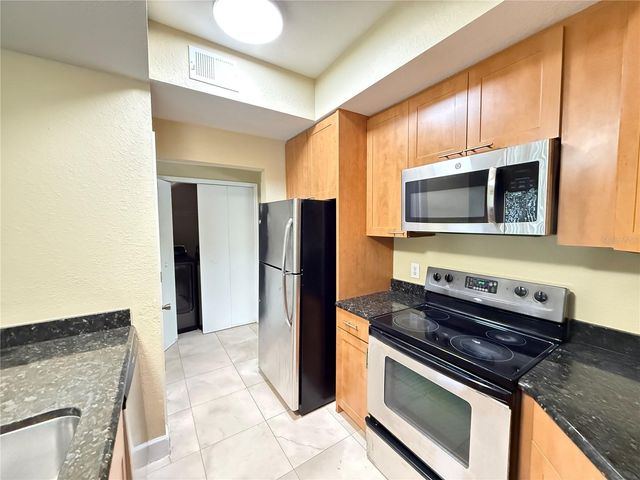 13212 ARBOR ISLE DRIVE 201, Tampa, FL 33637