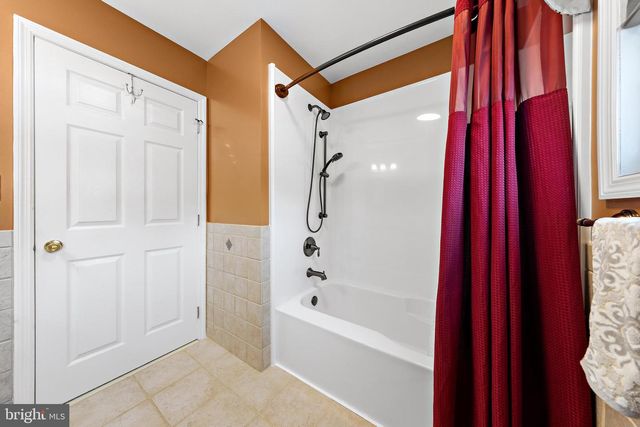 4 SPRINGATE, Little Egg Harbor Twp, NJ 08087