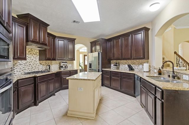 18407 Crooked Oak Way, Spring, TX 77379