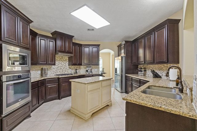 18407 Crooked Oak Way, Spring, TX 77379