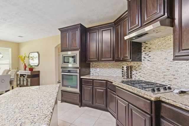 18407 Crooked Oak Way, Spring, TX 77379