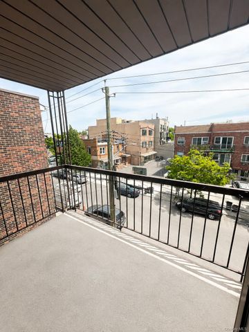46-12 161st Street 3B, Flushing, NY 11358