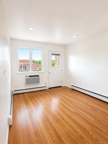 46-12 161st Street 3B, Flushing, NY 11358