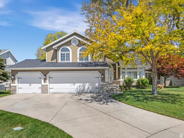 7909 S TWELVE PINES DR, Sandy, UT 84094