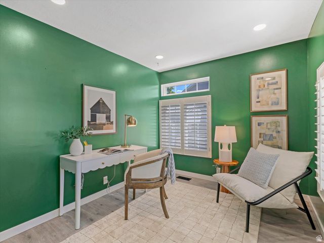 7909 S TWELVE PINES DR, Sandy, UT 84094